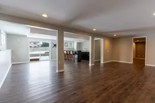 8628 Byron Hills Dr, Byron, IL 61010 - Photo 19