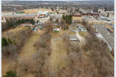 4715 W Crystal Lake Road, McHenry, IL 60050 - Photo 29