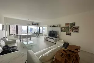 175 E Delaware Pl, Chicago, IL 60611 - Photo 11