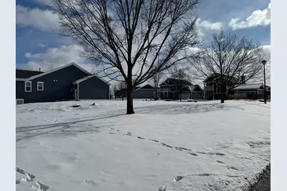 40729 N North Newport Drive, Antioch, IL 60002 - Photo 5