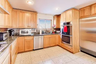 926 Braeburn Rd, Inverness, IL 60067 - Photo 11