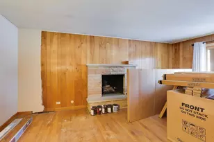 413 S Carol Ln, Mount Prospect, IL 60056 - Photo 9