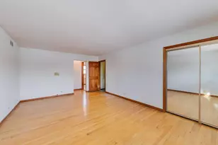 413 S Carol Ln, Mount Prospect, IL 60056 - Photo 13