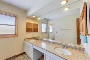 413 S Carol Ln, Mount Prospect, IL 60056 - Photo 23