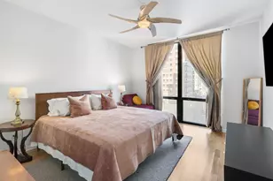 435 W Erie St, Chicago, IL 60654 - Photo 7