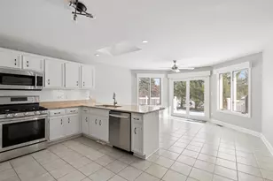 790 Eastwind Dr, New Lenox, IL 60451 - Photo 5