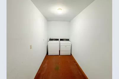 1605 Sharon Road, Streator, IL 61364 - Photo 15