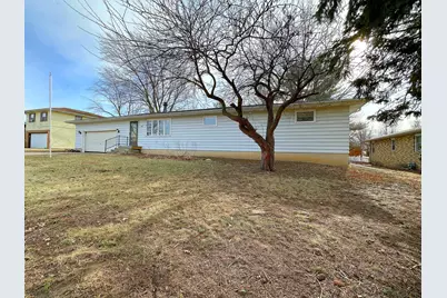 1605 Sharon Road, Streator, IL 61364 - Photo 1