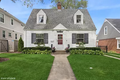 410 Leitch Avenue, La Grange, IL 60525 - Photo 1