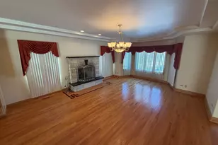 1004 Saddle Ln, Lemont, IL 60439 - Photo 9