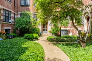 728 1/2 Hinman Ave, Evanston, IL 60202 - Photo 5