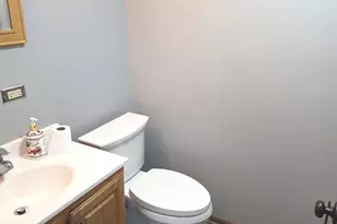 203 S Lombard Ave, Lombard, IL 60148 - Photo 7