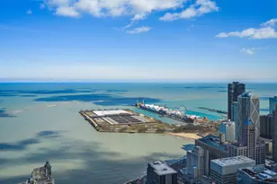 180 E Pearson St, Chicago, IL 60611 - Photo 29