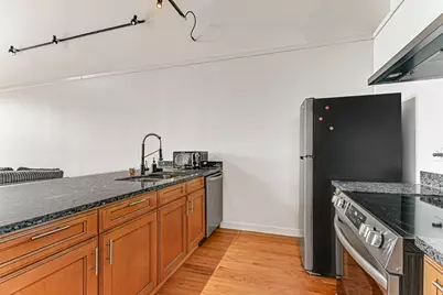 6300 S Woodlawn Street #305, Chicago, IL 60637 - Photo 11