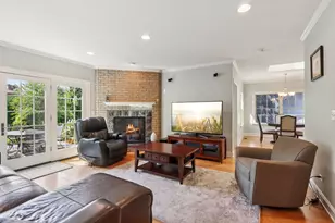 846 Wagner Rd, Glenview, IL 60025 - Photo 9