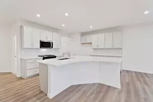 24456 Kroll Dr, Plainfield, IL 60585 - Photo 9