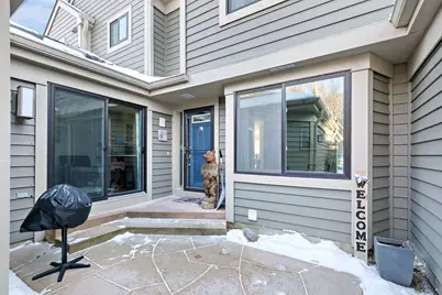 529 White Oak Lane, Lake Barrington, IL 60010 - Photo 3