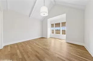 6206 Flagg Creek Ln, Western Springs, IL 60558 - Photo 9