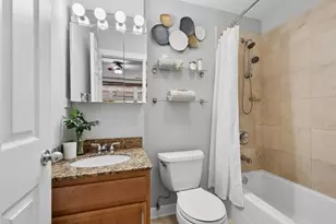 4638 N Albany Ave, Chicago, IL 60625 - Photo 17