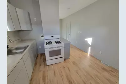 533 Deleon Street, Ottawa, IL 61350 - Photo 11