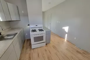 533 Deleon St, Ottawa, IL 61350 - Photo 11