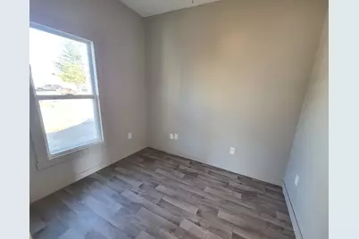 533 Deleon Street, Ottawa, IL 61350 - Photo 5