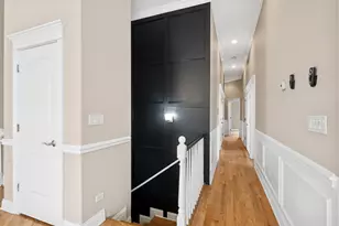 [Address not provided], Chicago, IL 60645 - Photo 11