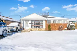 4536 W 79th Pl, Chicago, IL 60652 - Photo 1