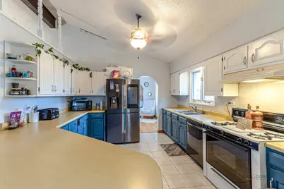 13076 W Pickford Street, Wadsworth, IL 60083 - Photo 7