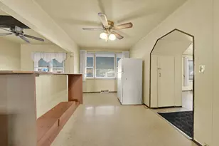 6555 W 83rd St, Burbank, IL 60459 - Photo 7