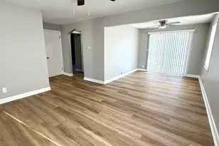 156 S Elm St, Manteno, IL 60950 - Photo 5