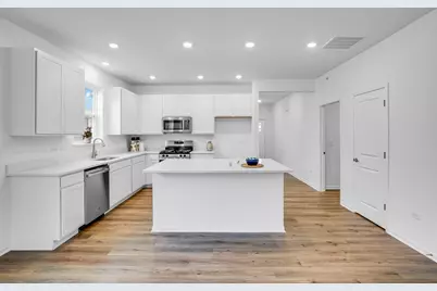 12246 Barcroft Circle, Huntley, IL 60142 - Photo 3