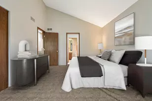 10567 Waterford Dr, Westchester, IL 60154 - Photo 5