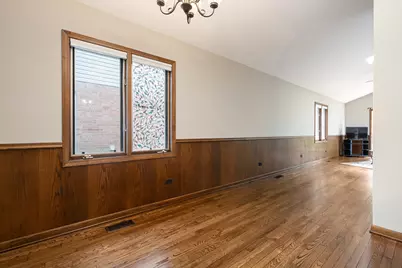 10567 Waterford Drive, Westchester, IL 60154 - Photo 15