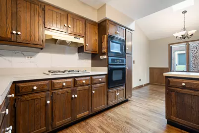 10567 Waterford Drive, Westchester, IL 60154 - Photo 13