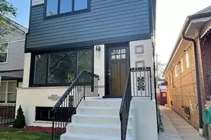 1638 N Hamlin Ave, Chicago, IL 60647 - Photo 3