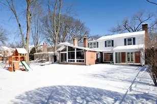 9024 Karlov Ave, Skokie, IL 60076 - Photo 27