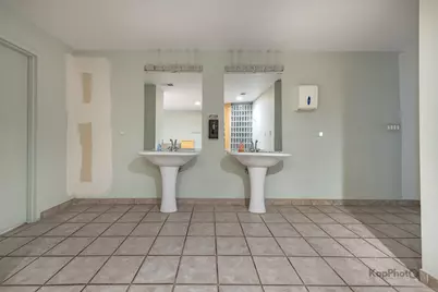 913 W Van Buren Street #1A, Chicago, IL 60607 - Photo 27