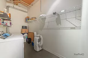 913 W Van Buren St, Chicago, IL 60607 - Photo 43