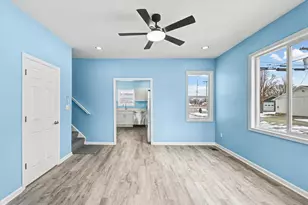 108 S 1st St, Chatsworth, IL 60921 - Photo 7