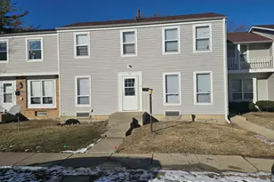 173 Williamsburg Rd, Country Club Hills, IL 60478 - Photo 1