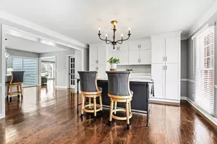 25W313 Mayflower Ave, Naperville, IL 60540 - Photo 7