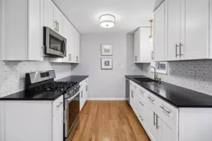 701 Peterson Ave, Park Ridge, IL 60068 - Photo 11