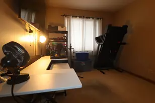 18 Forest Wood Ln, Park Forest, IL 60466 - Photo 25