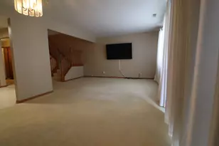 18 Forest Wood Ln, Park Forest, IL 60466 - Photo 7