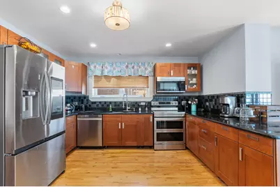 3015 N 76th Court, Elmwood Park, IL 60707 - Photo 5