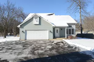 107 S River Rd, McHenry, IL 60051 - Photo 1