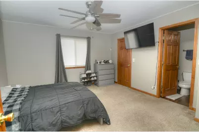 107 S River Road, McHenry, IL 60051 - Photo 13