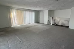 10430 Michael Todd Terrace, Glenview, IL 60025 - Photo 5