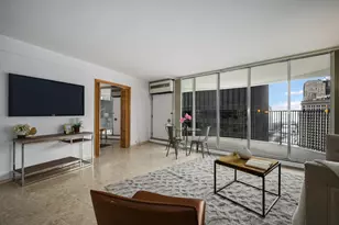 300 N State St, Chicago, IL 60654 - Photo 3